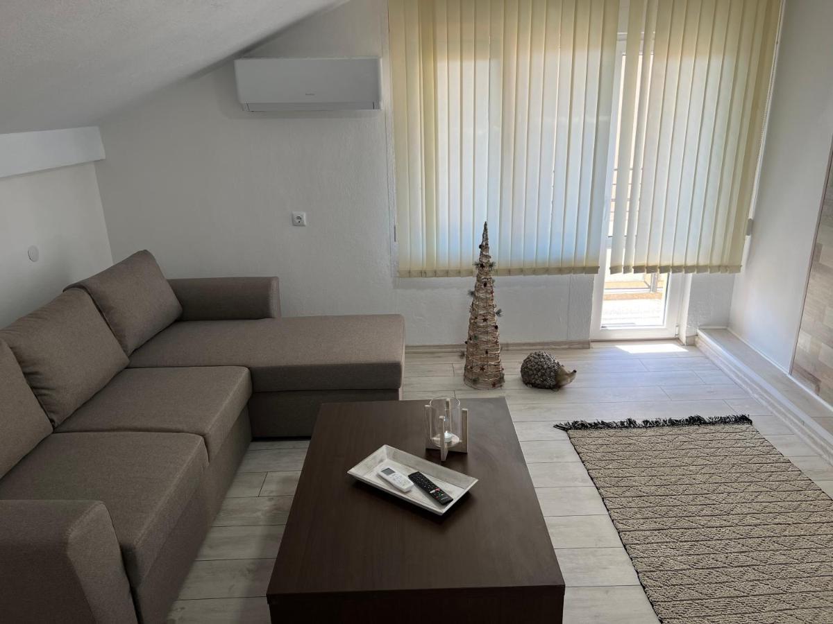 דירות סנדנסקי Apartament Panorama Rosi מראה חיצוני תמונה